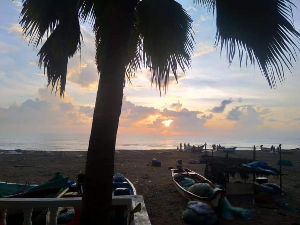 Flipflops Beach Shack Mahabalipuram Bagian luar foto